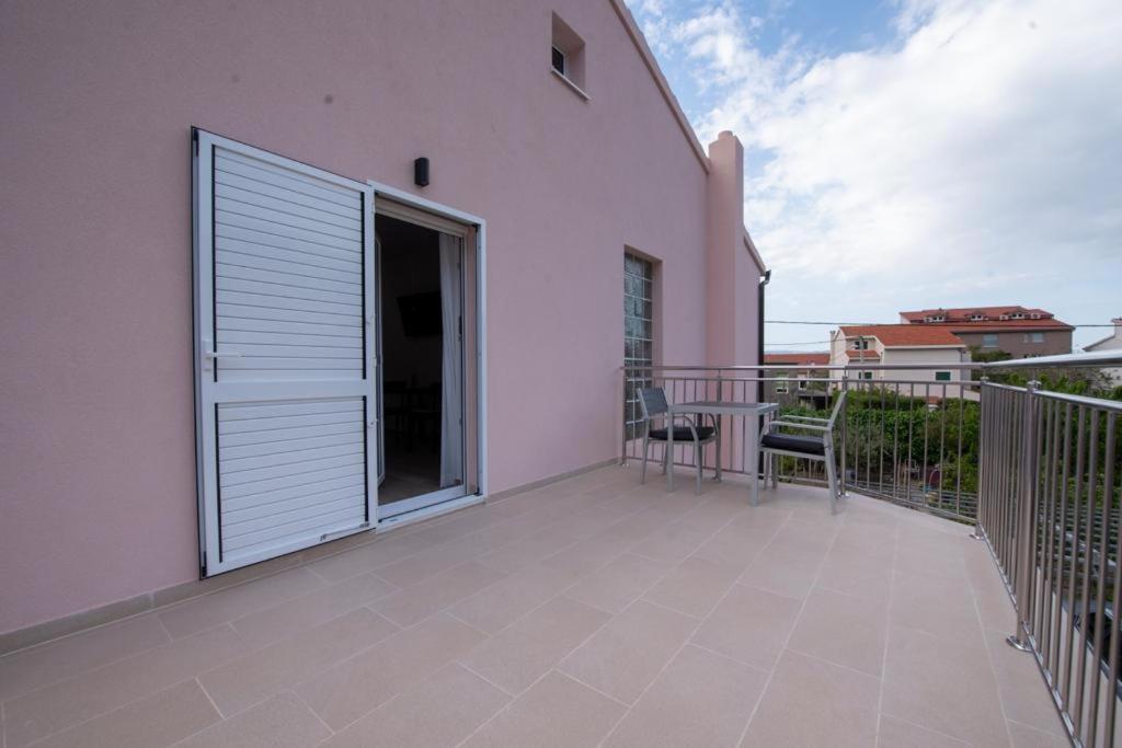 Charming Apartments Duce Omiš Dış mekan fotoğraf
